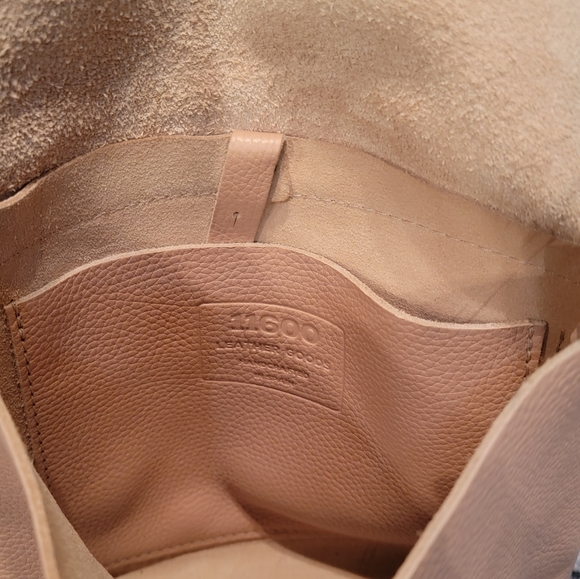 Handcrafted leather purse - Picture 3 of 3